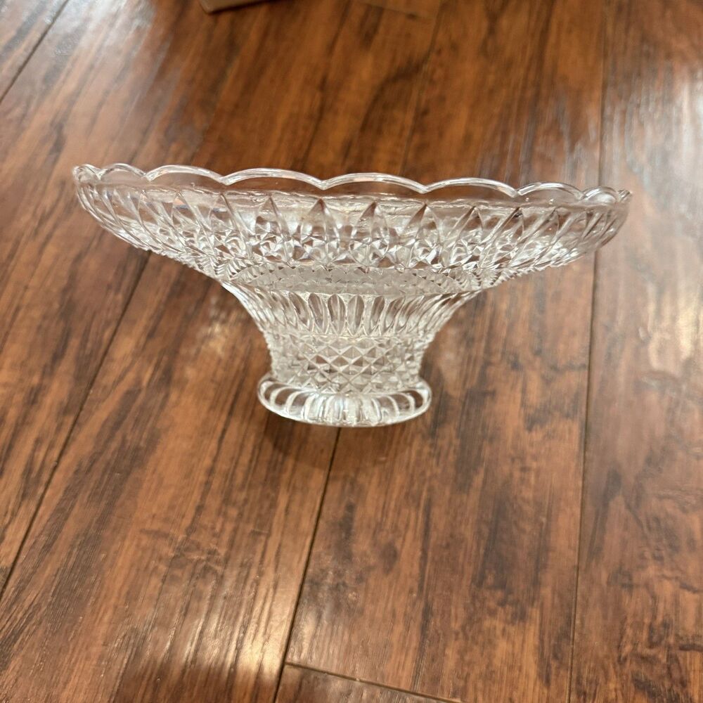 Vintage Crystal Diamond Footed Fruit Or Candy Bowl with Scalloped Edge, C4